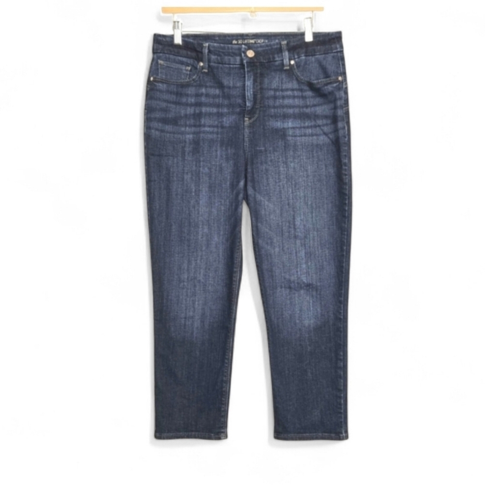 Chico's So Lifting crop jeans. Blue. Size 1 in Chico's or 8 US